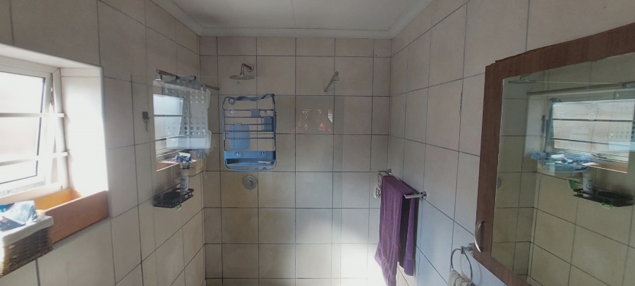 3 Bedroom Property for Sale in C Place Eastern Cape